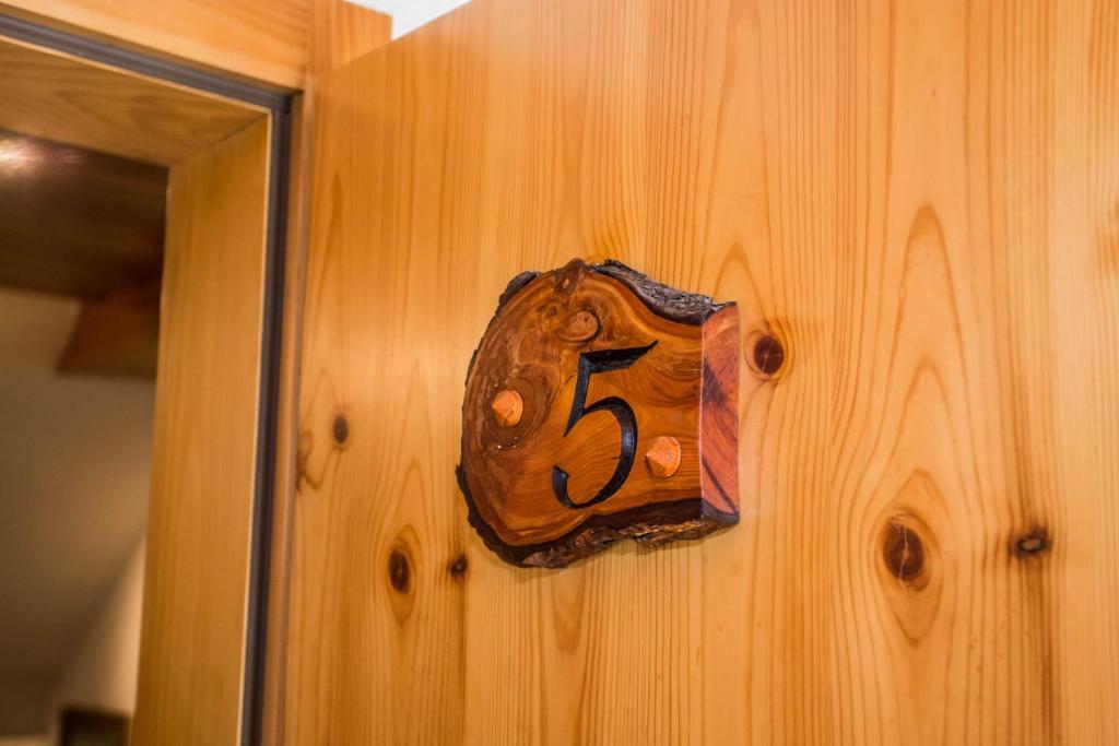 Hotel De Moiry Superieur กรีเมนทซ์ ห้อง รูปภาพ